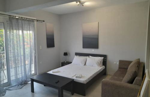 Ομορφο νεο στουντιο στην πολη της Ιτεας - Photo 10