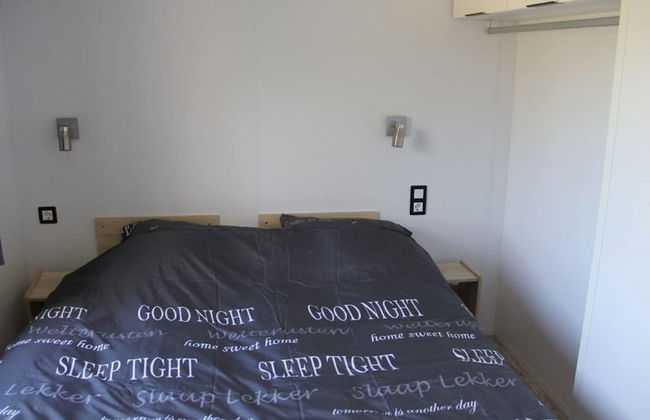 Chalet in Friesland Near Nature Reserves - Foto 3