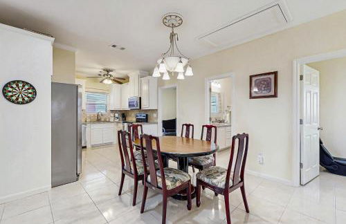 Amazing Canal Front Hot Tub Boat Ramp - Foto 10