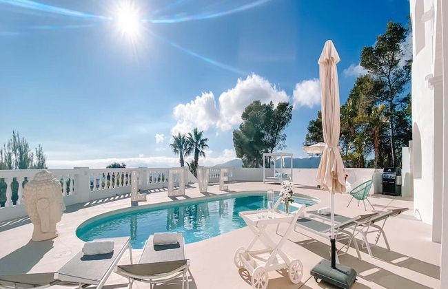 Premium Villa With Private Pool - Photo 15