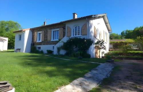 Villa in St Denis with Pool & Pyrenees View - Foto 3