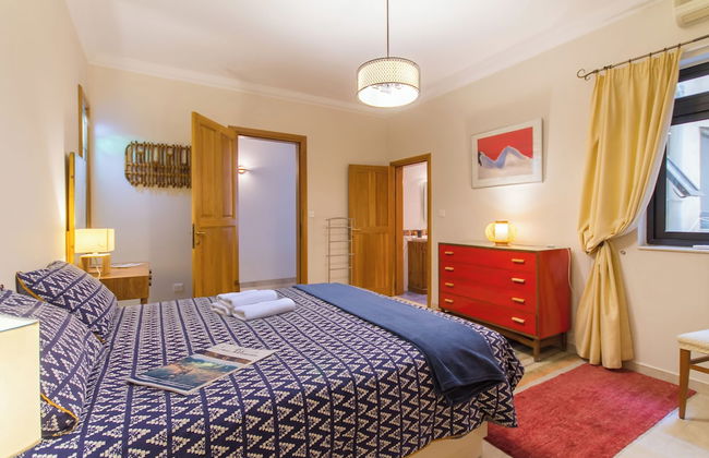 A Magnificent Sunny Seafront Apart Sliema - Photo 5