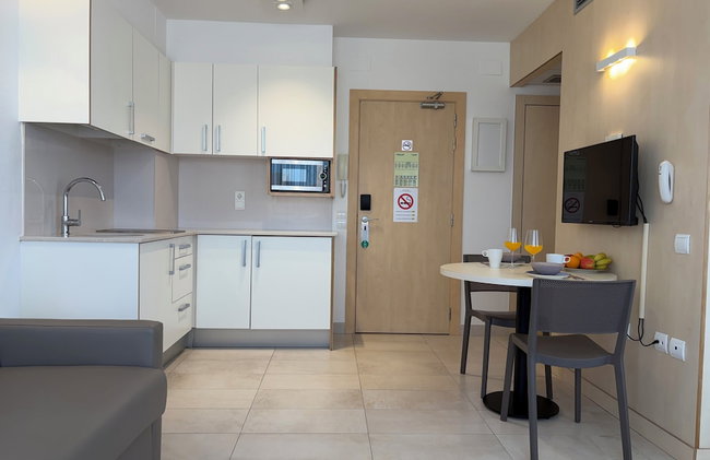 Atenea Park - Suites Apartments - Photo 53
