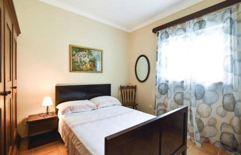 Two-Bedroom Apartment In Ostrvica - Photo 20