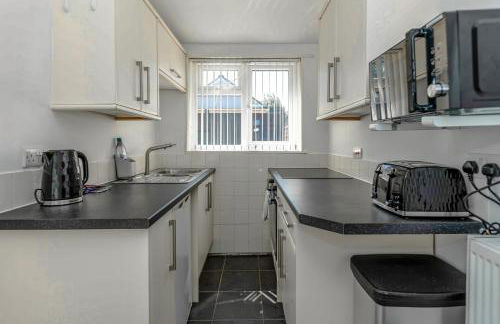 Family friendly Filton home with parking and WiFi - Foto 5