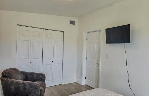 Modern 3BR Home Near Holycross Hospital - Foto 54