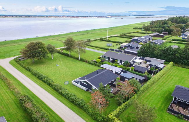 "Ilya" - 90m to the fjord - Photo 3