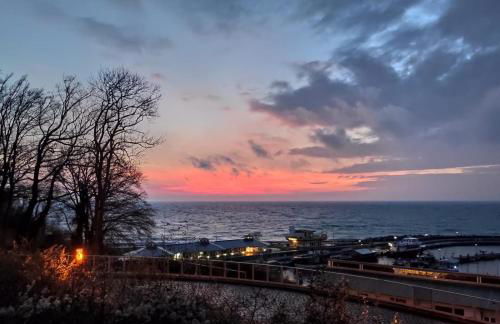 Seelotsenstation Sassnitz mit Hafenblick by Unsere Urlaubszeit - Foto 18