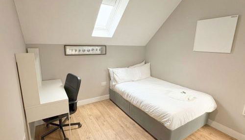 Four Bedroom Apartment in Fantastic Location - Foto 5