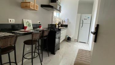 Studio Edifício Audax lindíssimo pé na areia - Melhor localização de São Vicente - Foto 5