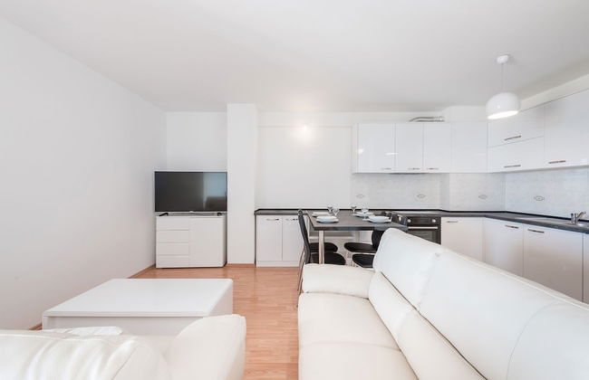 Apartments Mrs Brightside - Photo 26