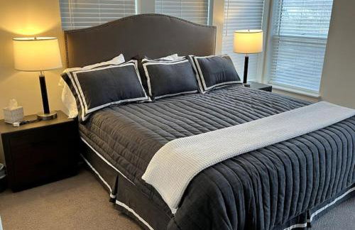 Resort Like Amenities King bd 2 Qn bds Fast WiFi Slps7 - Foto 24