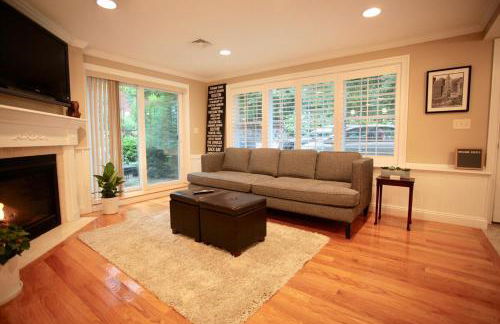 Peaceful 2BR near US Route 1 and Boston - Photo 6