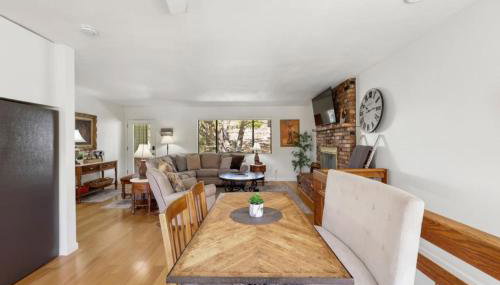 Juniper Views 1.8 mi Courthouse and Whisky Row - Foto 3