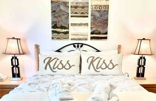 Mineral Saltwater Solar heated Pool & Spa Oasis with mountain views and Koi pond - Foto 32