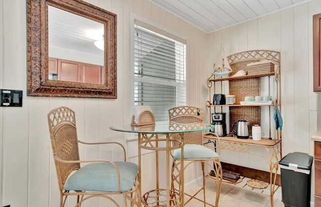 Stones Throw Beachside Bungalow 2 AT THE Beach - Foto 3