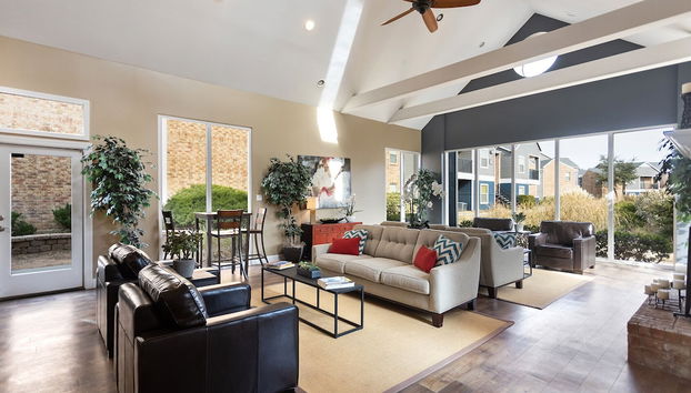 Coin salon dans le hall