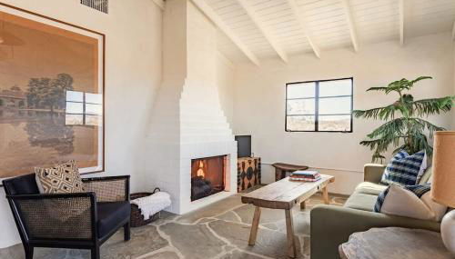 Nickey Kehoe- Heiwa Cottage Pool and Spa - Foto 1