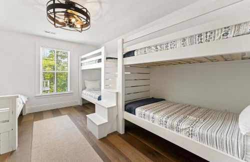 Lakeside Retreat Sleeps 22 Dock Grill Game Room - Foto 49