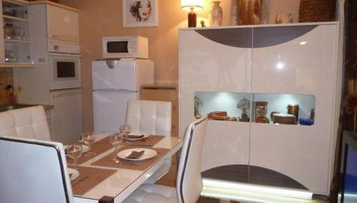 lovely apartments with terrace - Foto 2, furniture, wardrobe