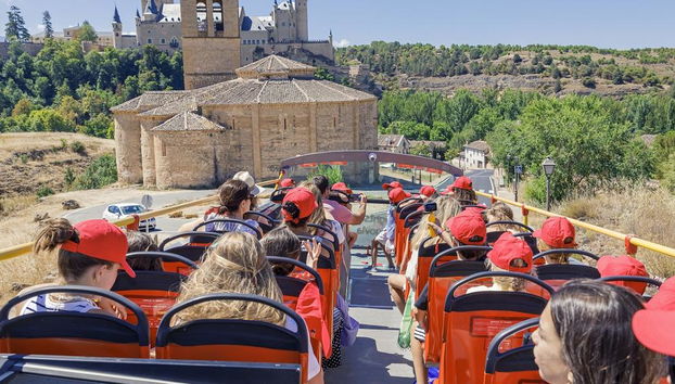 City Sightseeing Segovia - Autobús Turístico Suba y Baje - Foto 5