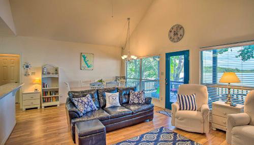 Private Dock and Fire Pit Cedar Creek Lake Home - Foto 4