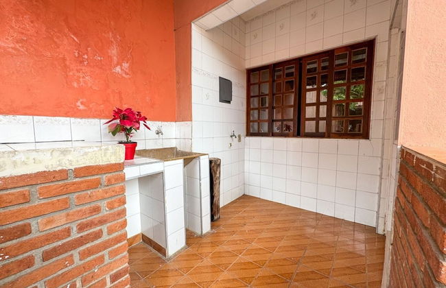 Casa espaçosa na Granja Viana - Foto 57