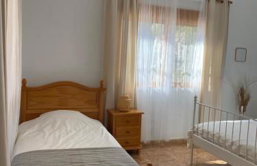 Maison typique avec vue dégagée sur la vallée - Photo 57