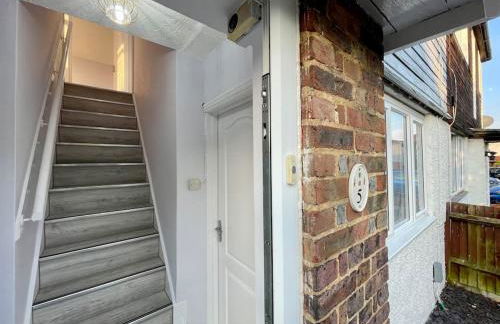 Semi Detached House in Aldershot - Foto 63