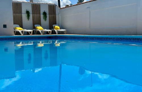 GATU Villa Serena piscina privada mayores de 25 años y familias - Foto 30