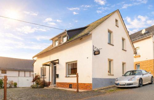 Haus Nürburgring I 4 Schlafzimmer für 1-10 Personen I Küche I Garten I Grillplatz - Foto 3