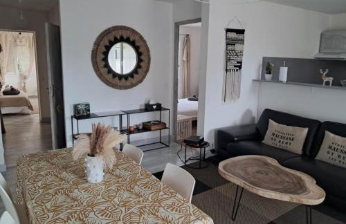 La maison de Manon, 4-5personnes, 75m2, centre village avec piscine privée - Foto 22