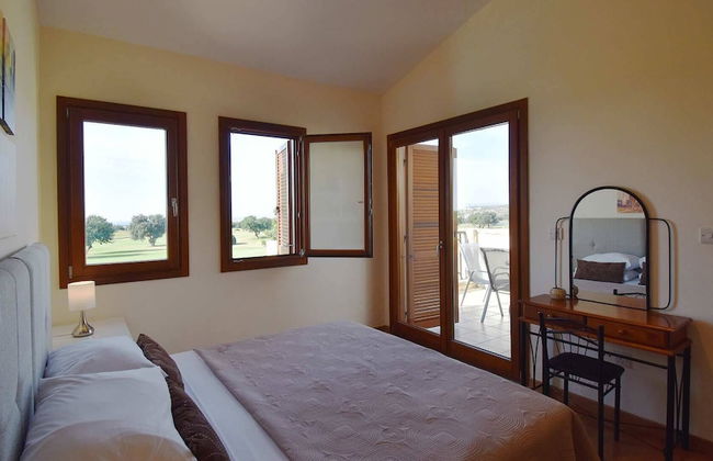 Lovely 2 bedroom Villa Kornos HG33 with private pool and golf course views, In the heart of Aphrodite Hills, near resort centre - Foto 5