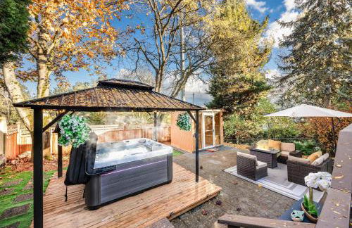 Serene Japanese Retreat w Sauna & Hot Tub Escape - Foto 1