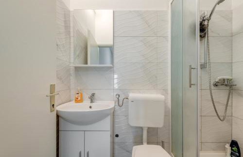 Apartment ANĐELA 2BDRS & Free WiFi - Foto 33