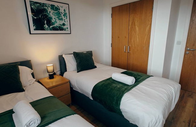 2BR Mountain View City Centre - Photo 27