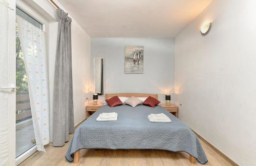 Spacious apartment with garden - Foto 12