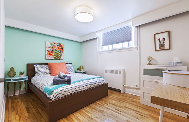 Colourful 2-bedroom Apartment - Foto 6