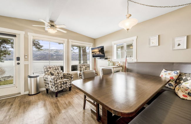 Secluded Cabin on Lake Okanagan - Photo 5