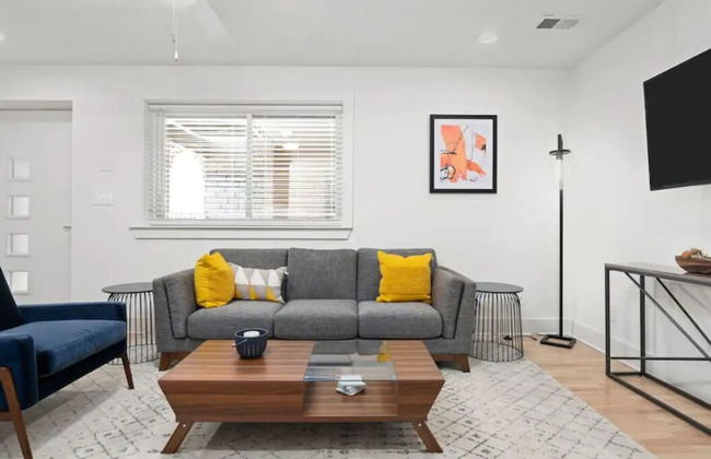 Crescent Furnished Apartments - Photo 7