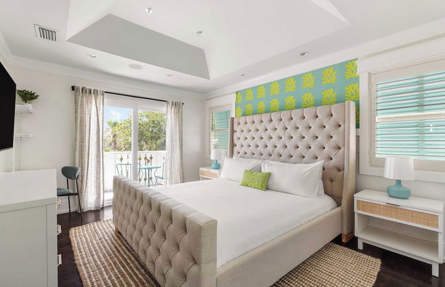 Luxe Villa Near Beach, Pool + Hottub, Chef's Kitchen Woodward Way by Avantstay - Foto 20