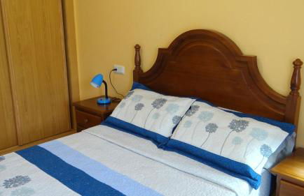Apartamento con balcón al lado de la iglesia - Foto 3