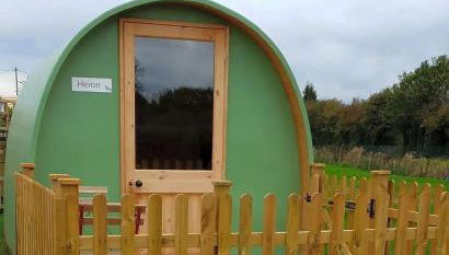 Green Dragon and Kitchen Pod - Sleeps 2 & Parking - Foto 1, Garden, Garden view
