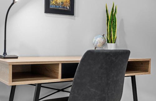 NFL Game-Day Base South Side near Acrisure - Foto 45