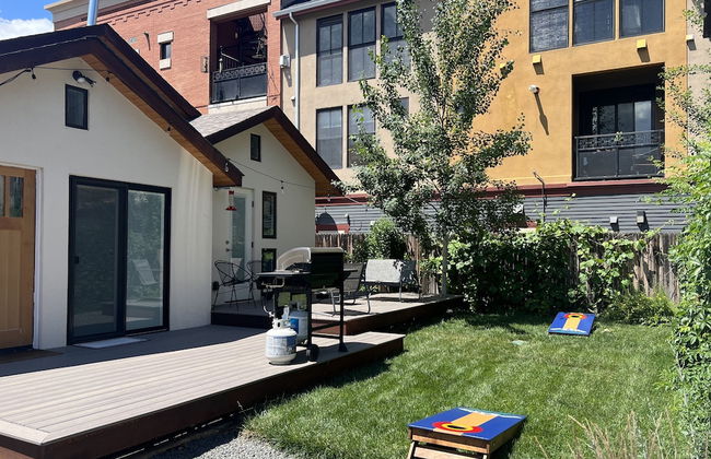 Vibrant Downtown Bungalow – Walk Everywhere! - Foto 24