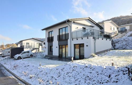 Ferienhaus direkt am Diemelsee-Heringhausen-Willingen-Toplage-Sauna-3 Schlafzimmer-2 Terrassen-109 qm-incl Wäsche - Foto 2