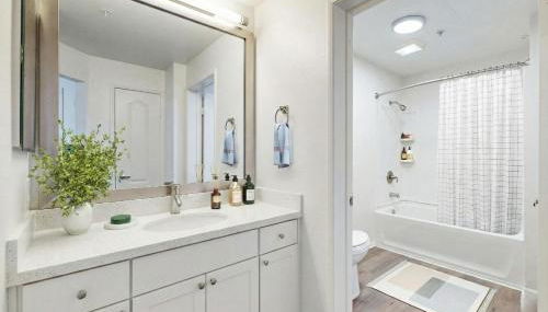 Beachside Marina Del Rey 2BR & 1BR - Resort Amenities - Foto 5, towels, Shower