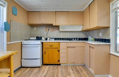 Shared Fire Pit and Kayaks Catskills Lake Retreat! - Foto 7