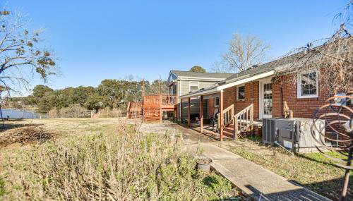 Waterfront Home w/ Deck & Yard in Hampton! - Foto 2