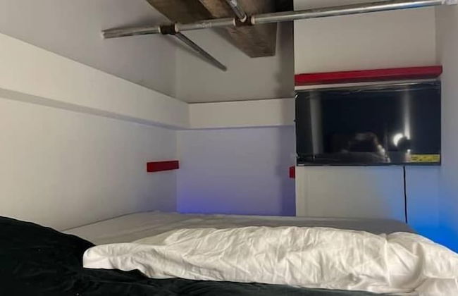 Artistico-Styled Studio Loft Sleeps 5 - Foto 1